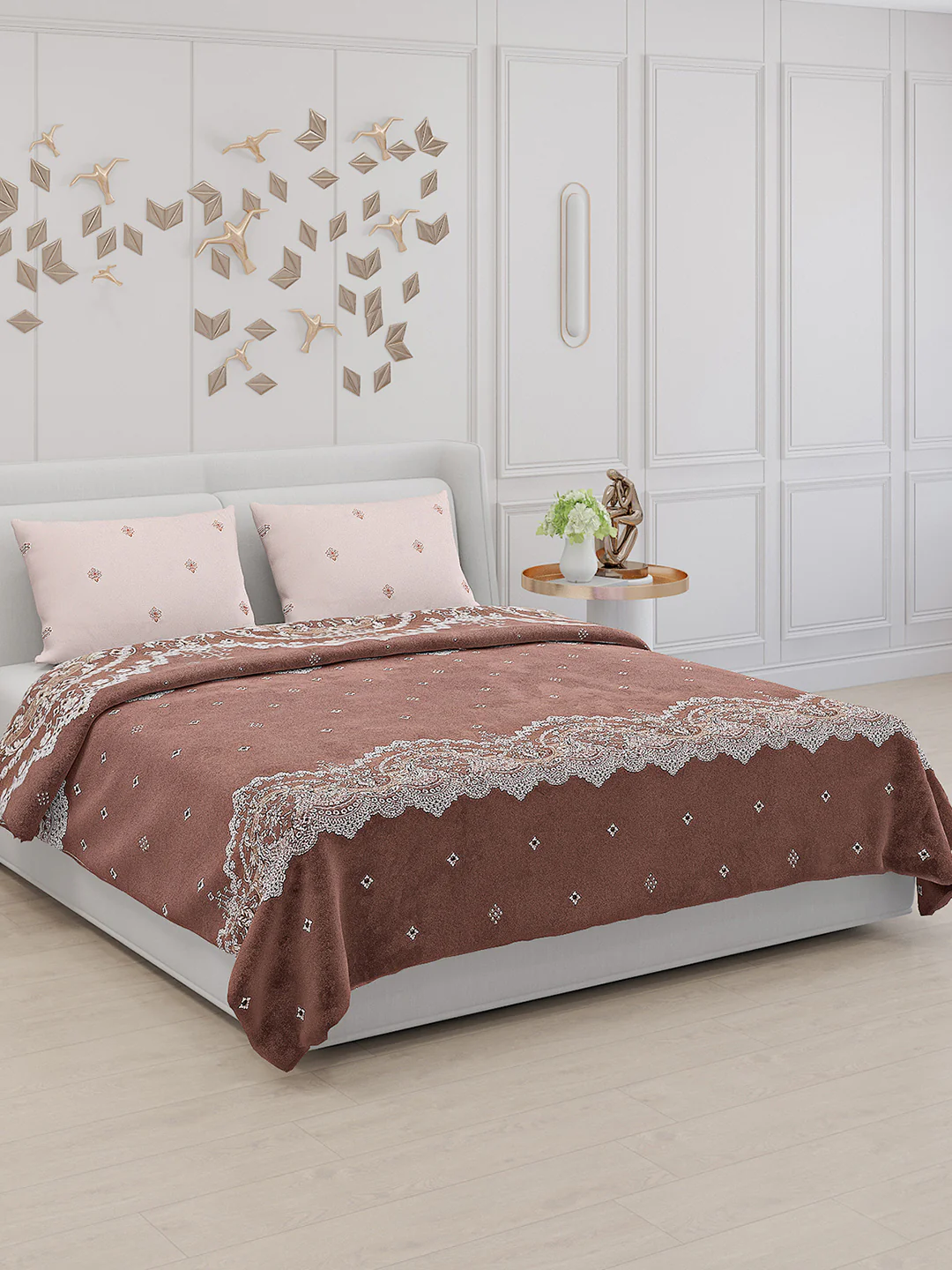 130 GSM Polyester Double Bed Bedsheet with 2 Pillow Covers