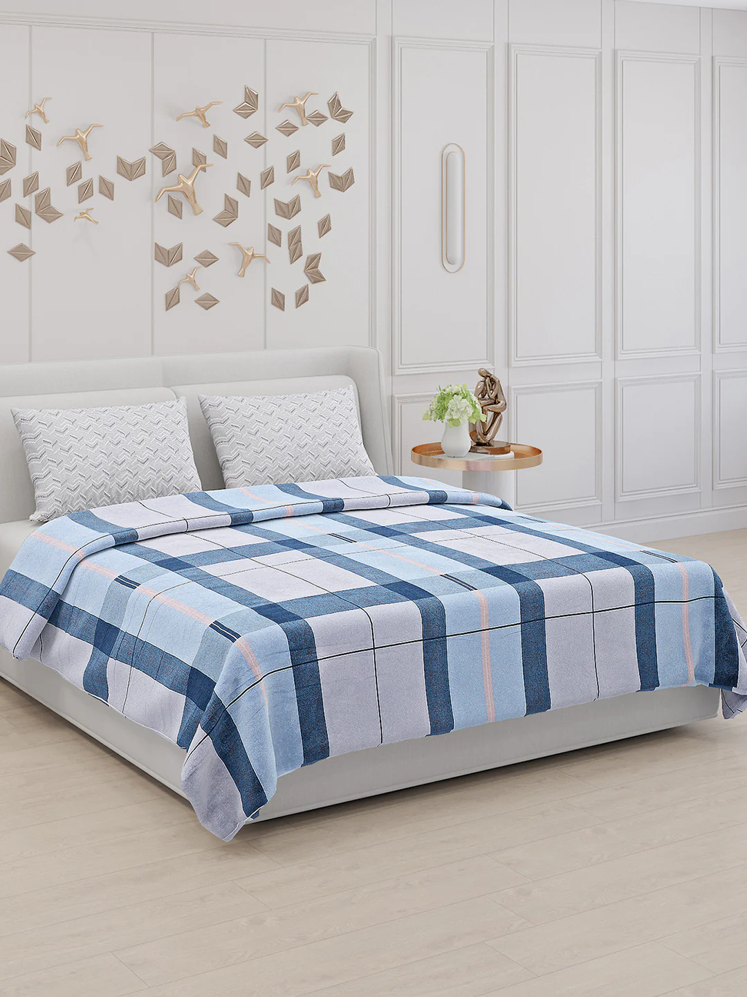 130 GSM Polyester Double Bed Bedsheet with 2 Pillow Covers