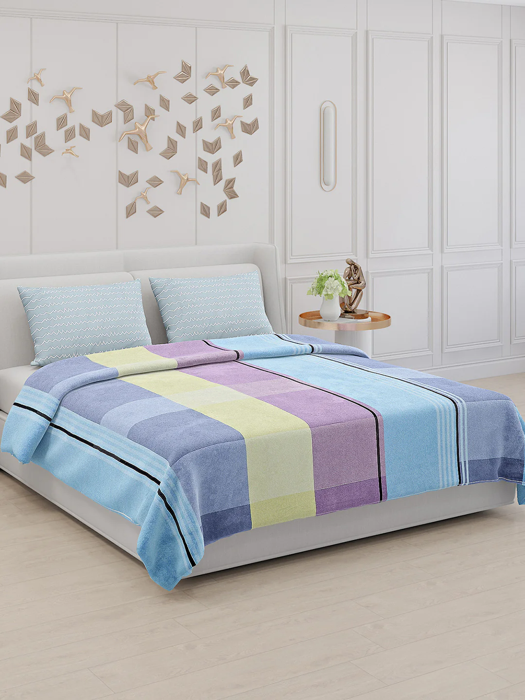 130 GSM Polyester Double Bed Bedsheet with 2 Pillow Covers