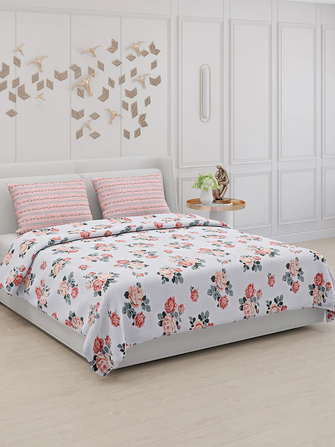 130 GSM Polyester Double Bed Bedsheet with 2 Pillow Covers