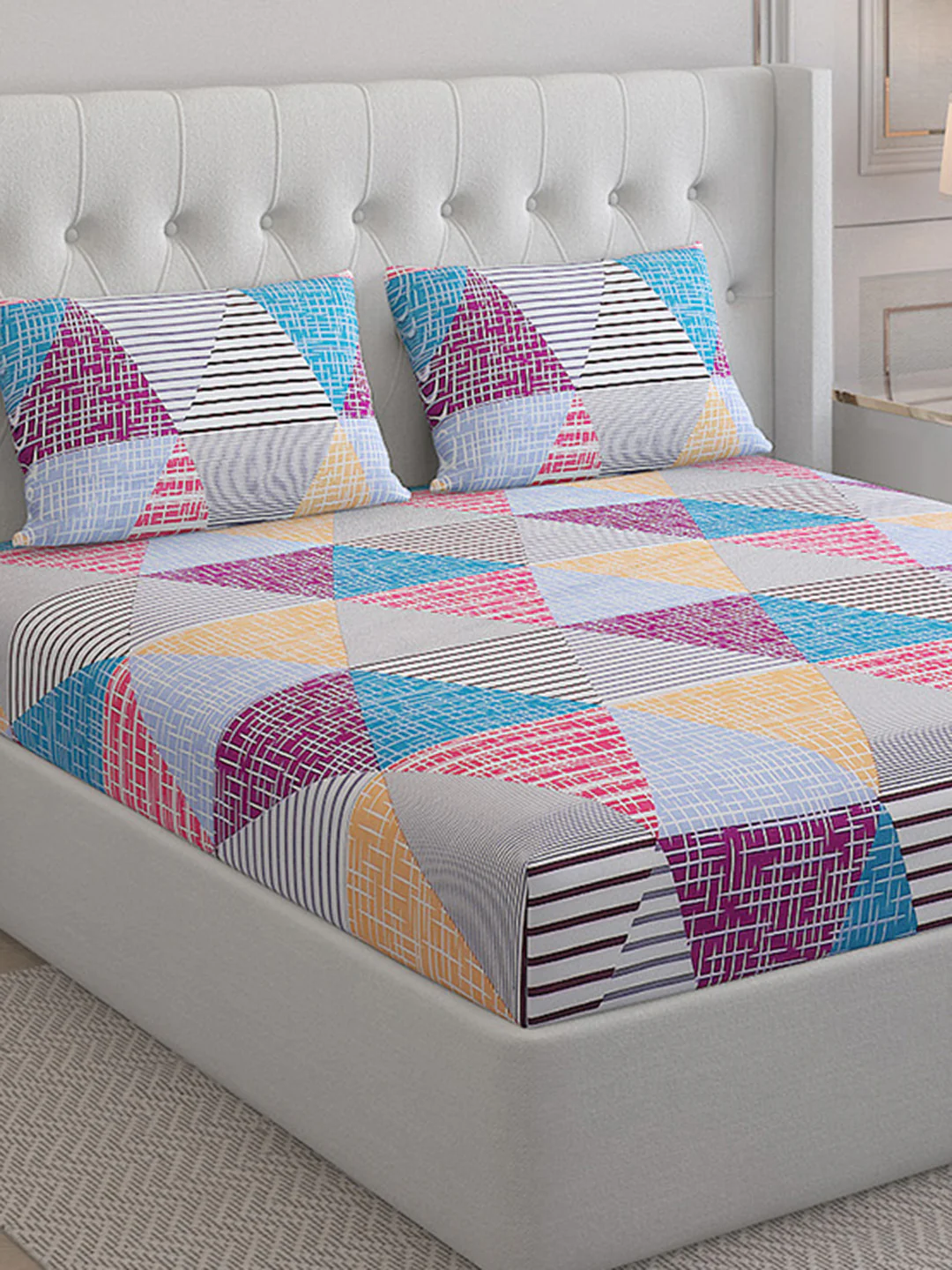 130 GSM Polyester Double Bed Bedsheet with 2 Pillow Covers - Image 5