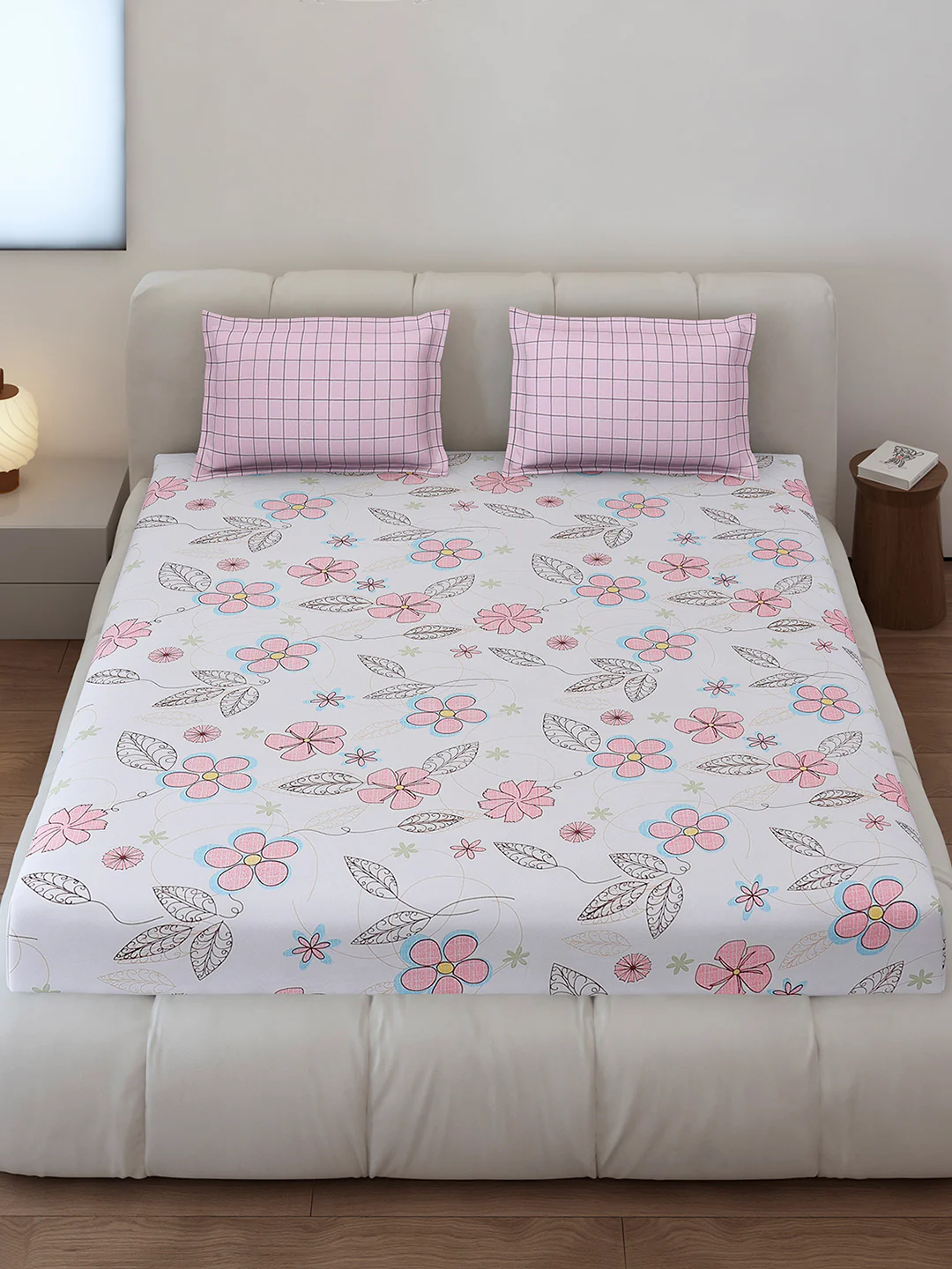130 GSM Polyester King Size 1 Bedsheet with 2 Pillow Covers (Edmond)