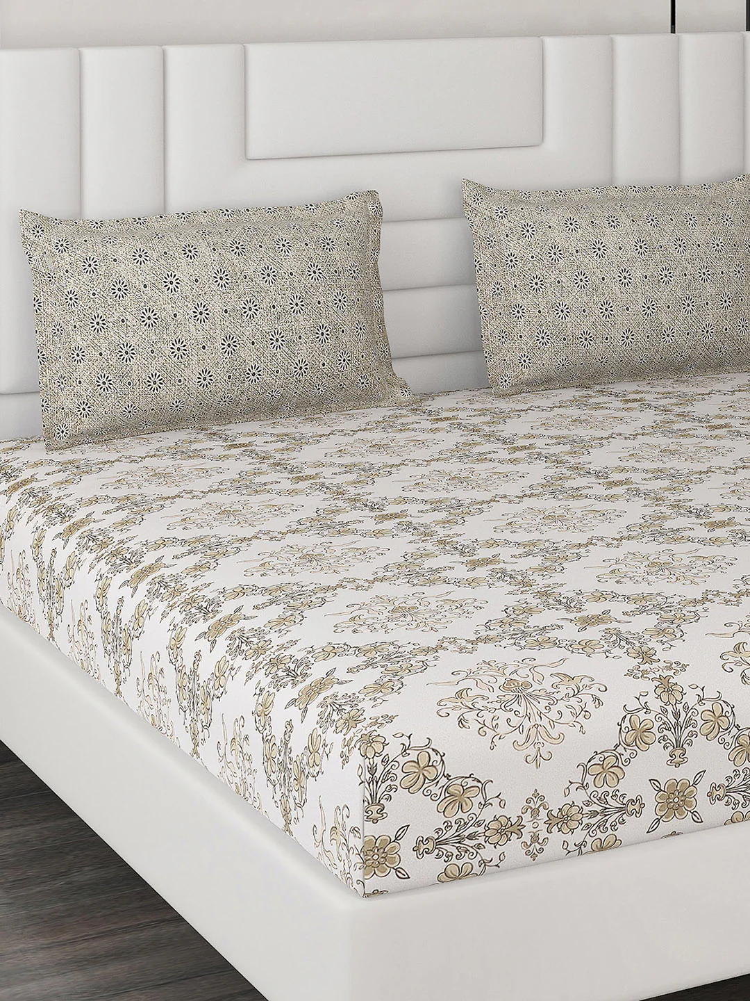 144 TC Cotton Double Bedsheet with 2 Pillow Covers