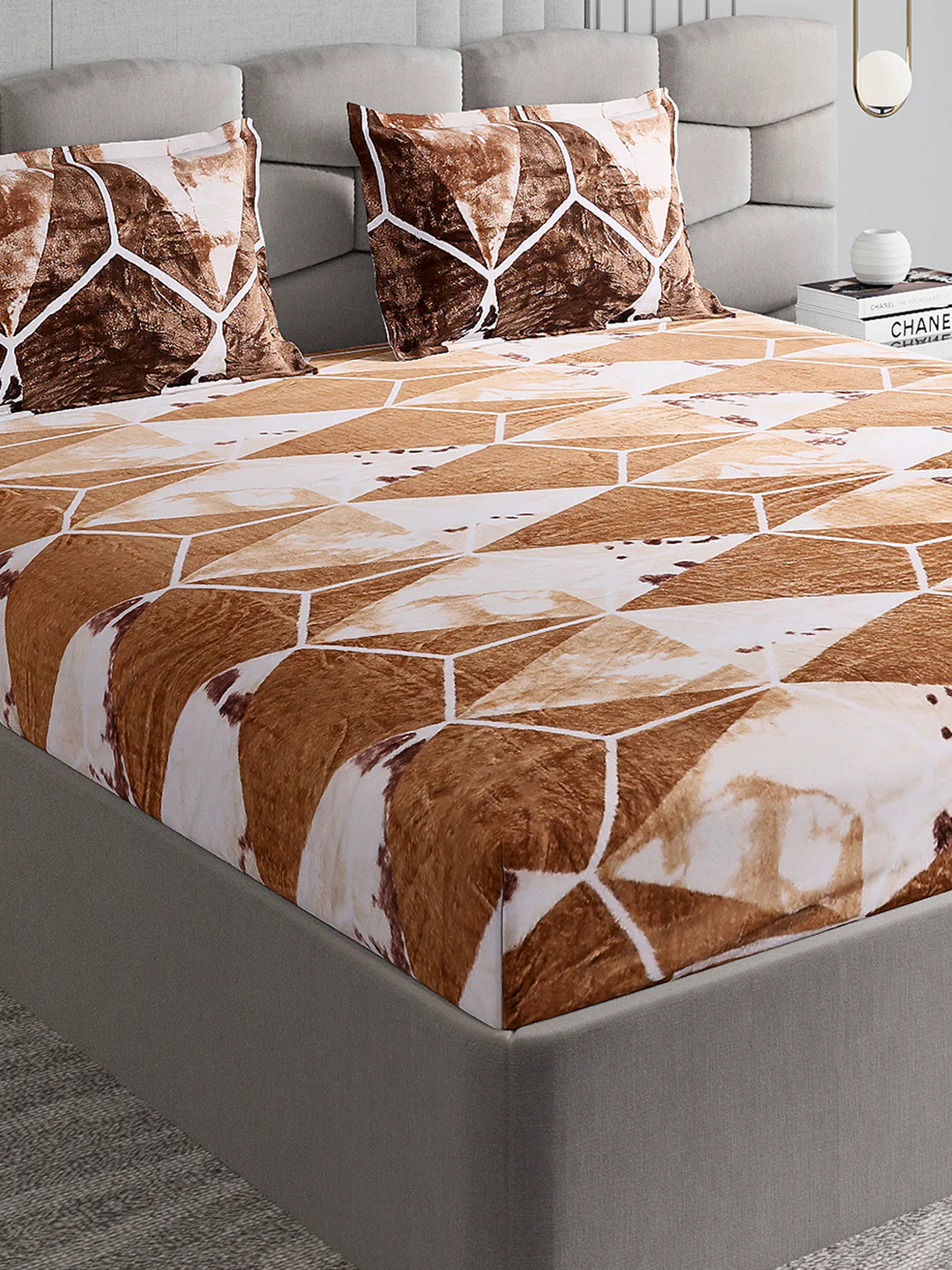 374 GSM 100% Polyester Double Bed 1 Bedsheet with 2 Pillow Cover (Impression)