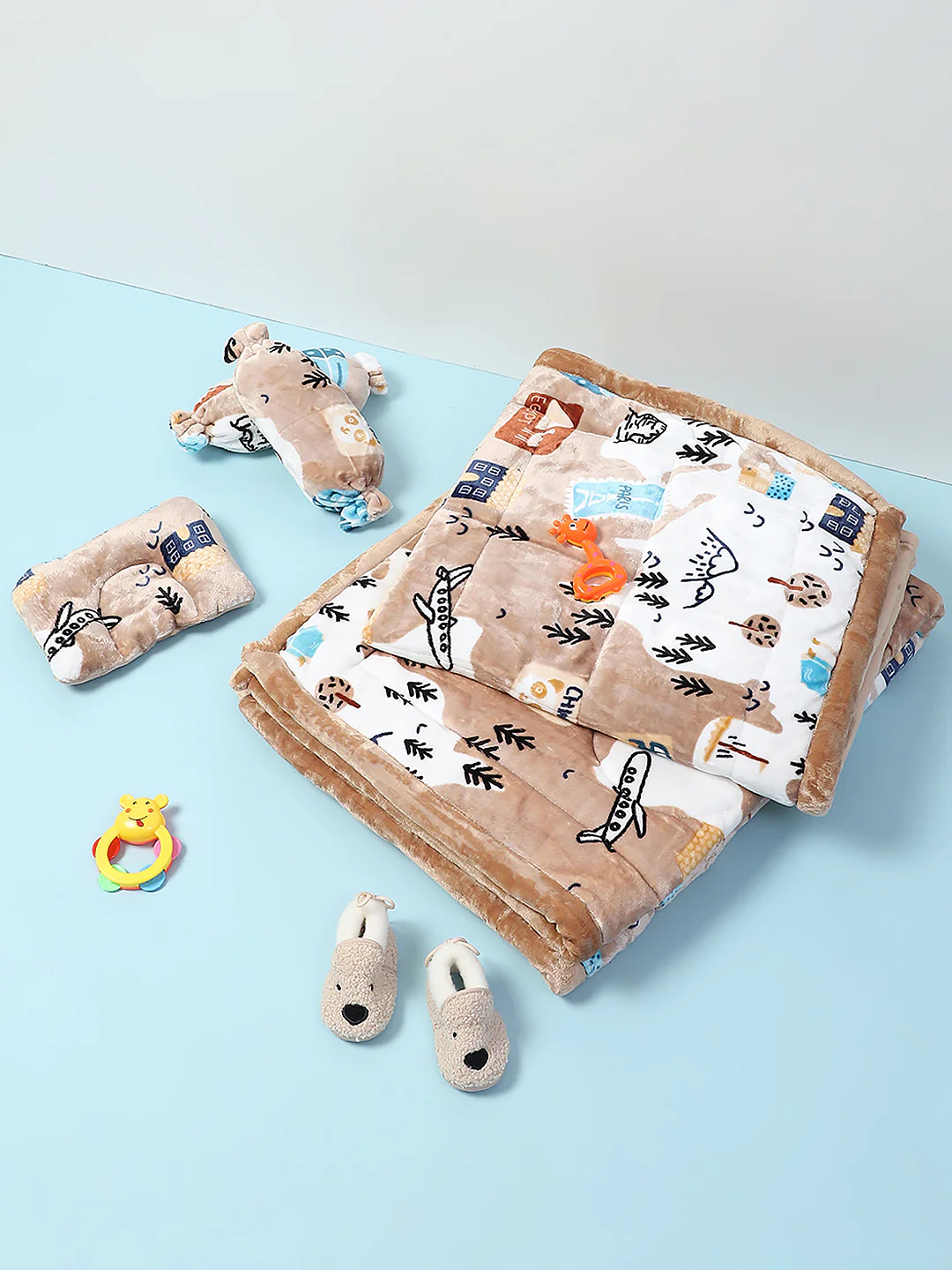 Baby Set of 5 Pc Polyester Bedding Set