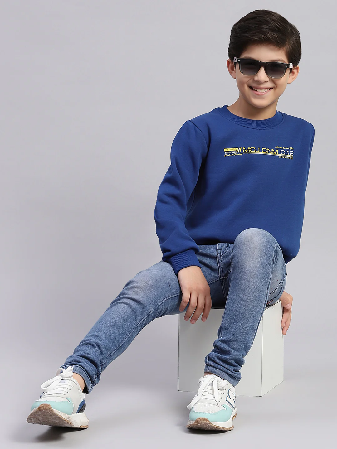 Boys Blue Printed Round Neck Full Sleeve Sweatshirt