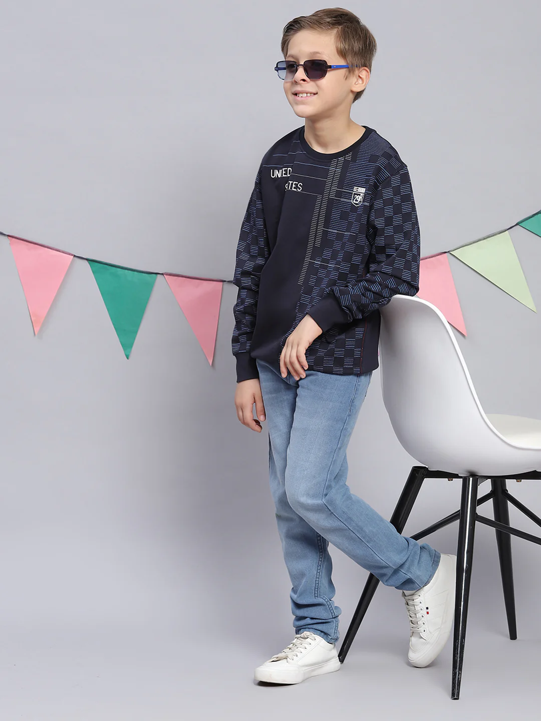 Boys Navy Blue Printed Round Neck Full Sleeve Sweatshirt