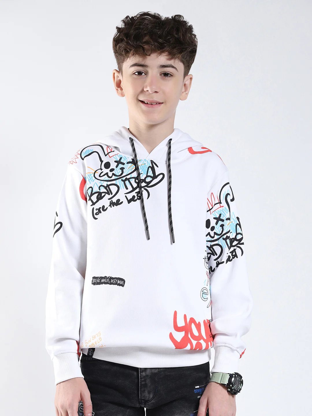 Boys Off White Printed Hooded Full Sleeve Sweatshirt