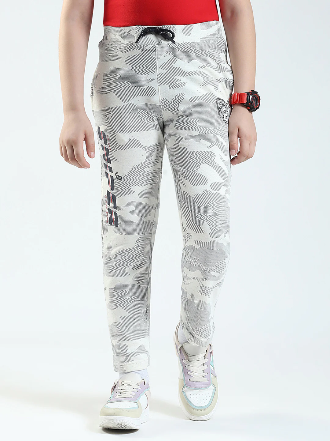 Boys Off White Solid Regular Fit Lower