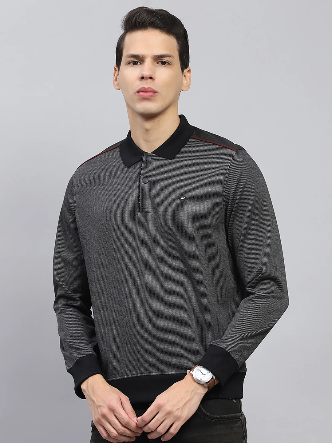 Luxuria Men Black Solid Collar Full Sleeve Winter T-Shirt