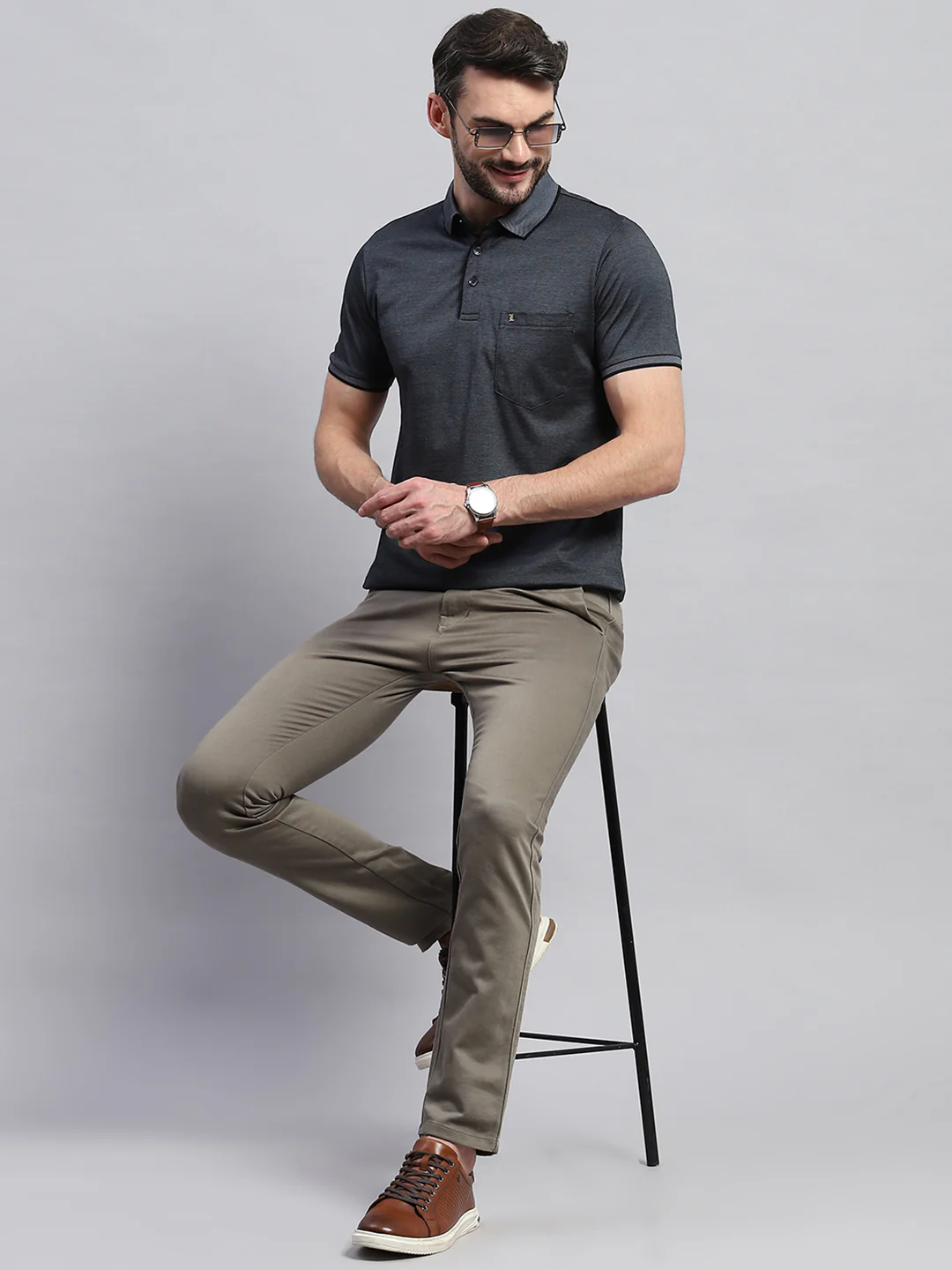 Men Black Solid Collar Half Sleeve T-Shirt