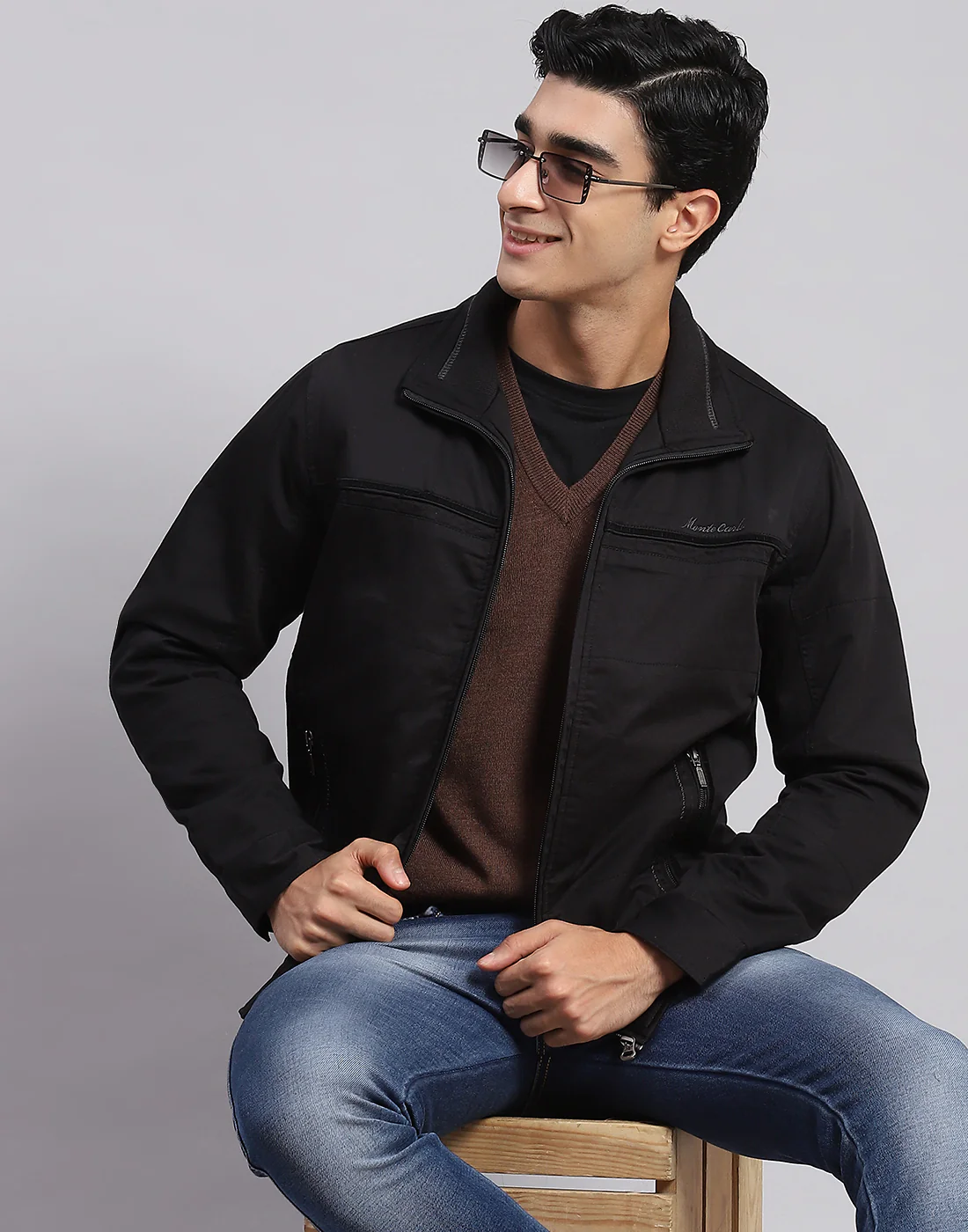 Men Black Solid Spread Collar Full Sleeve Jackets - Image 2