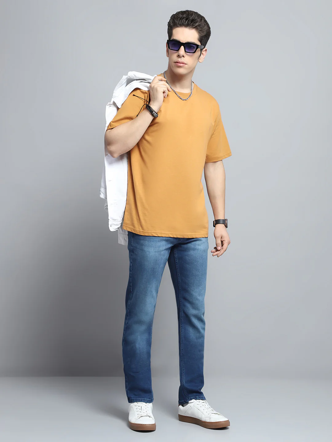 Men Blue Solid Narrow Fit Denim - Image 2