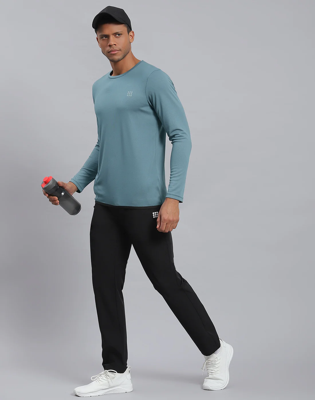 Rock.it Men Blue Solid Round Neck Full Sleeve Active T-Shirt