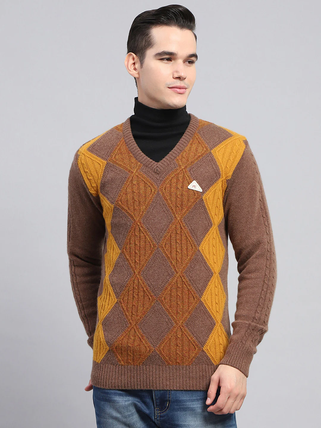 Men Brown Self Design V Neck Full Sleeve Pullover