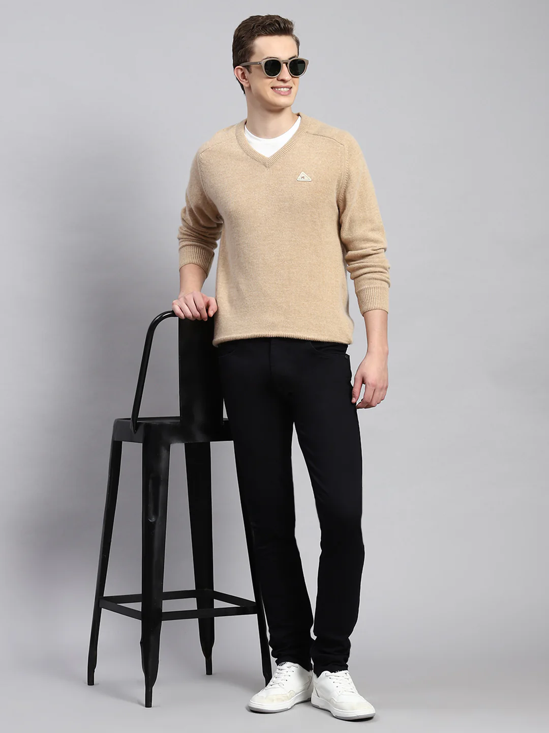 Men Brown Solid Pullover