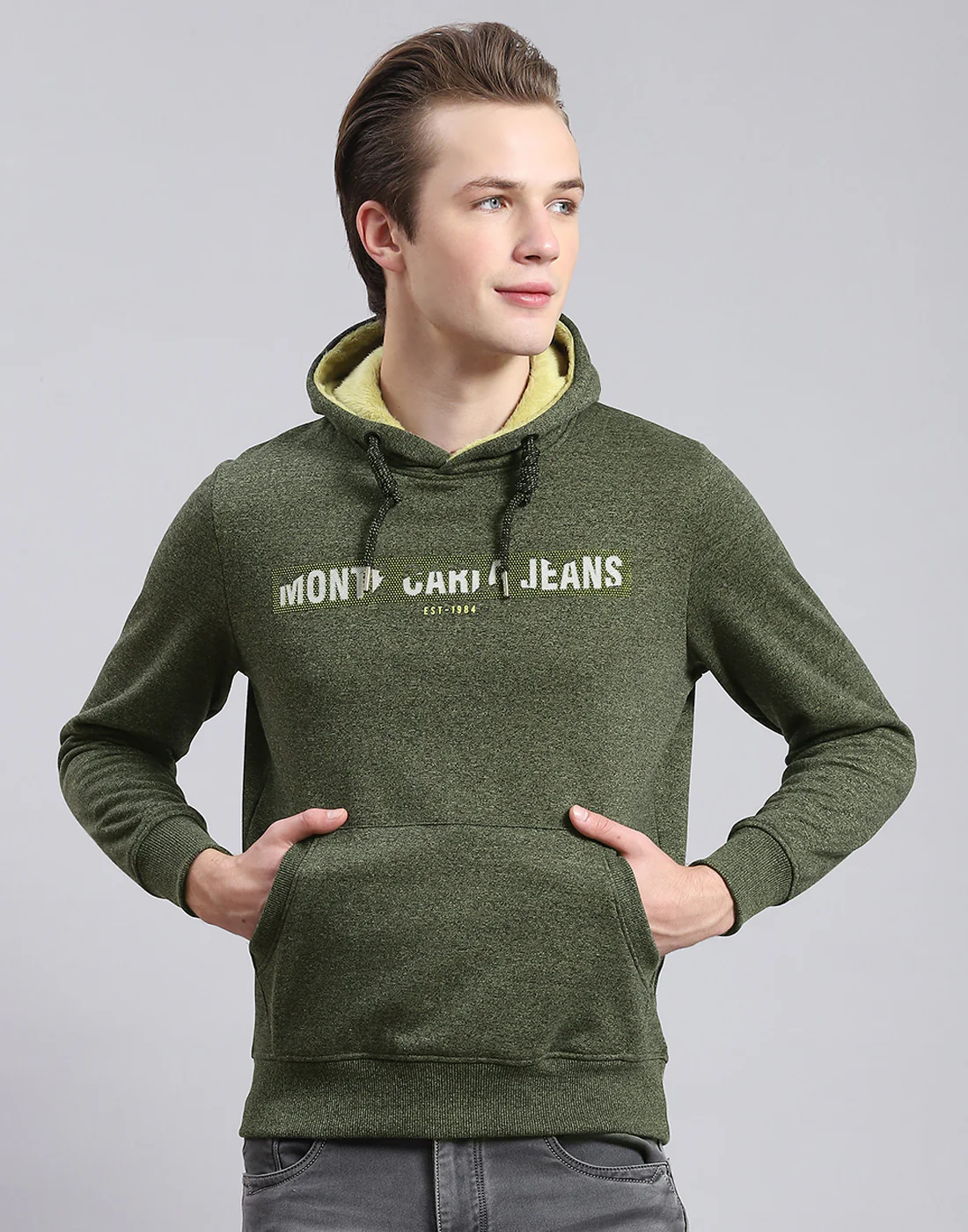 Men Green Solid Hooded Full Sleeve Sweatshirt