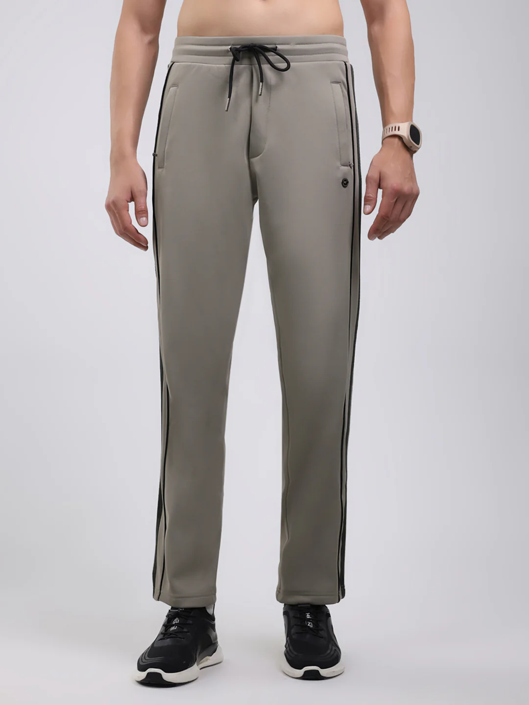 Men Green Solid Regular Fit Winter Lower