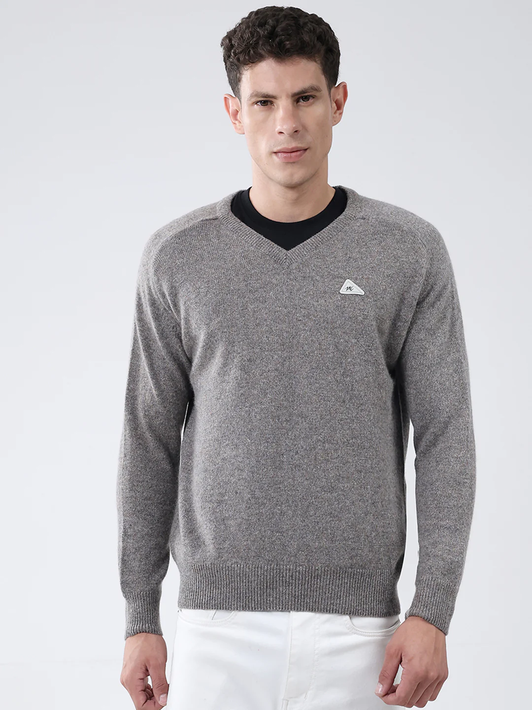 Men Grey Solid V Neck Full Sleeve Pullover