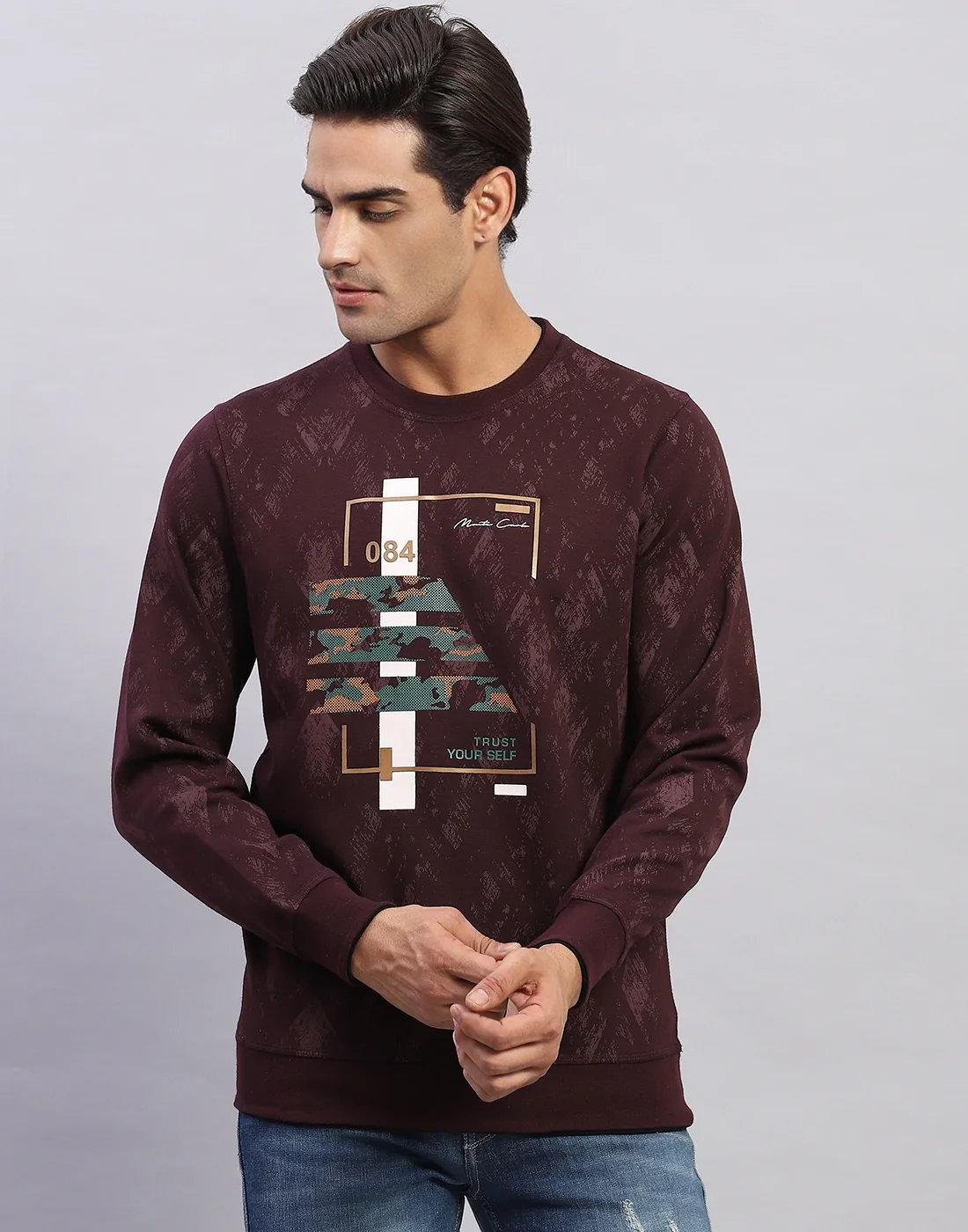 Men Maroon Printed Round Neck Full Sleeve Winter T-Shirt - Image 2