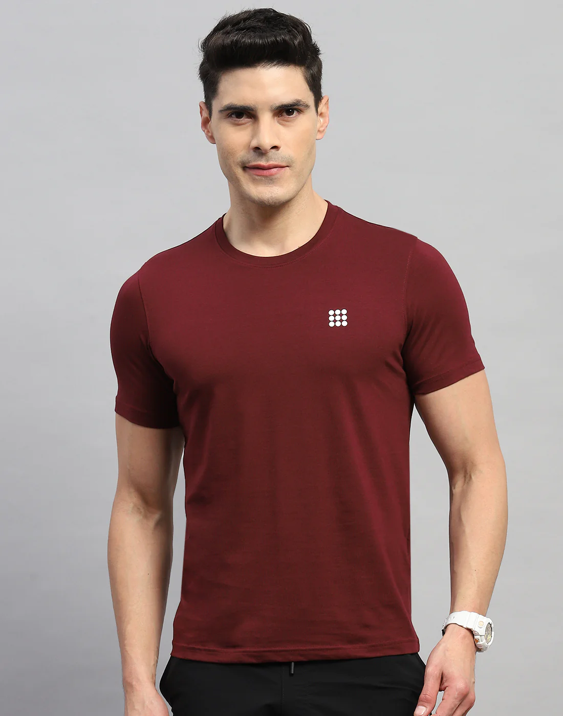 Rock.it Men Maroon Solid Round Neck Half Sleeve T-Shirt