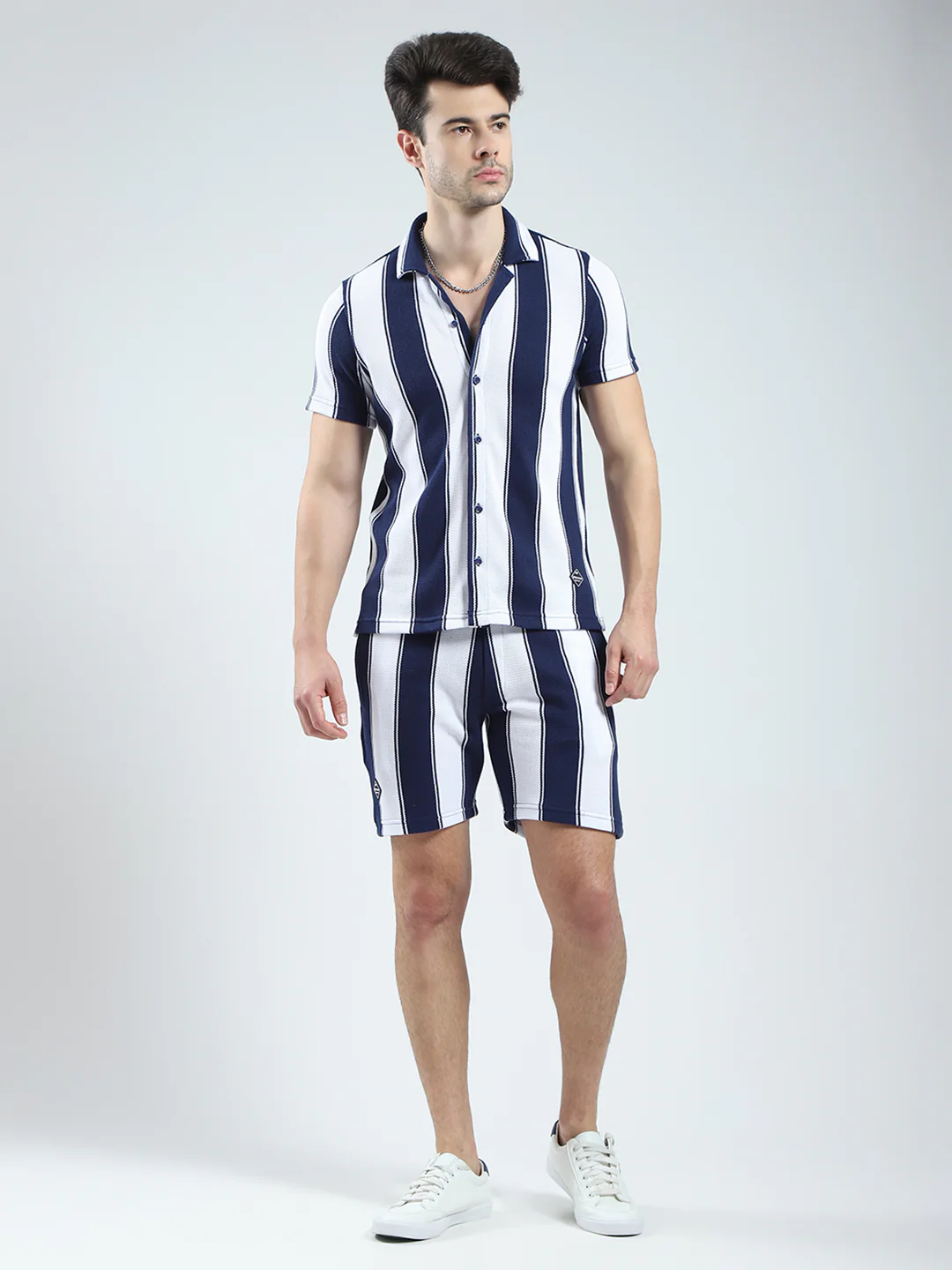 Men Navy Blue Self Design Collar Half Sleeve Bermuda Set