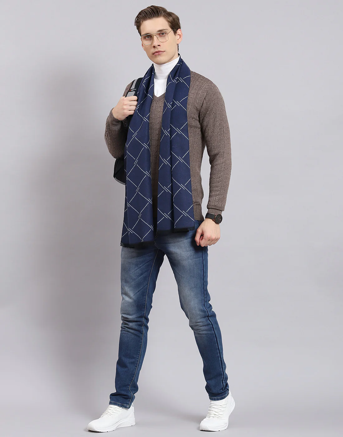 Men Navy Blue Self Design Muffler