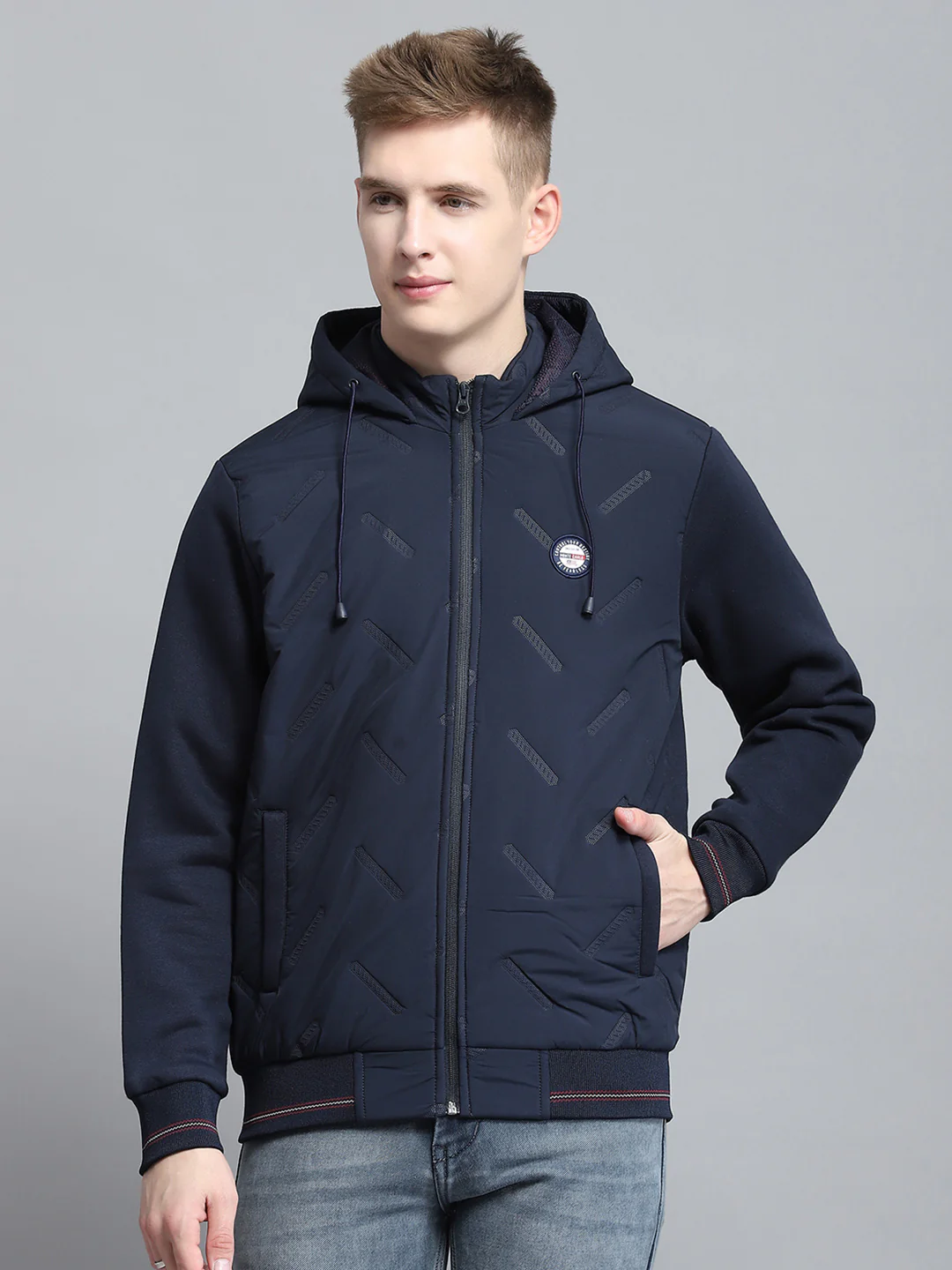 Men Navy Blue Solid Hooded Full Sleeve Sweatshirt