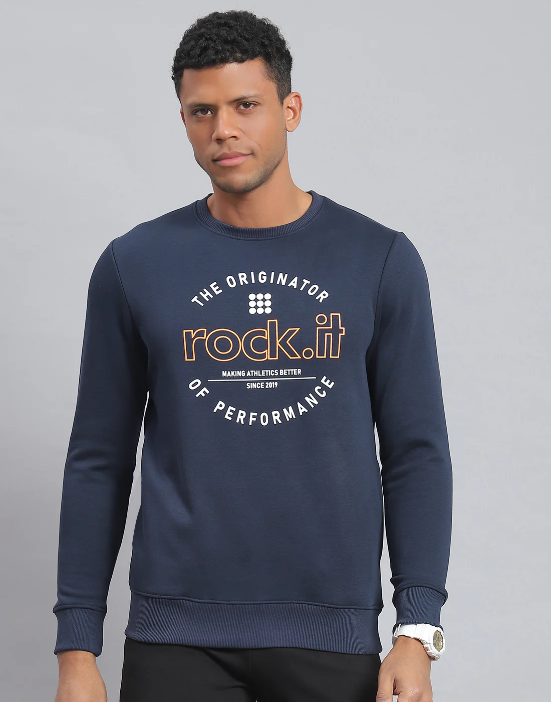 Rock.it Men Navy Blue Solid Round Neck Full Sleeve Sweatshirt