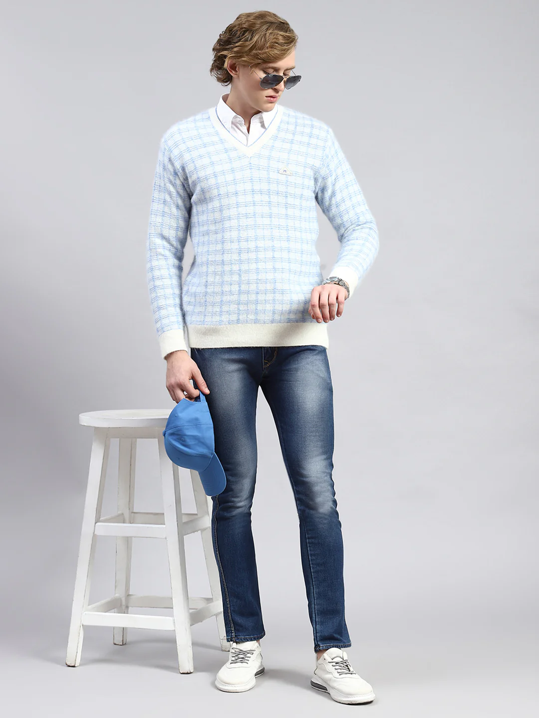 Men Off White Jaquard Pullover