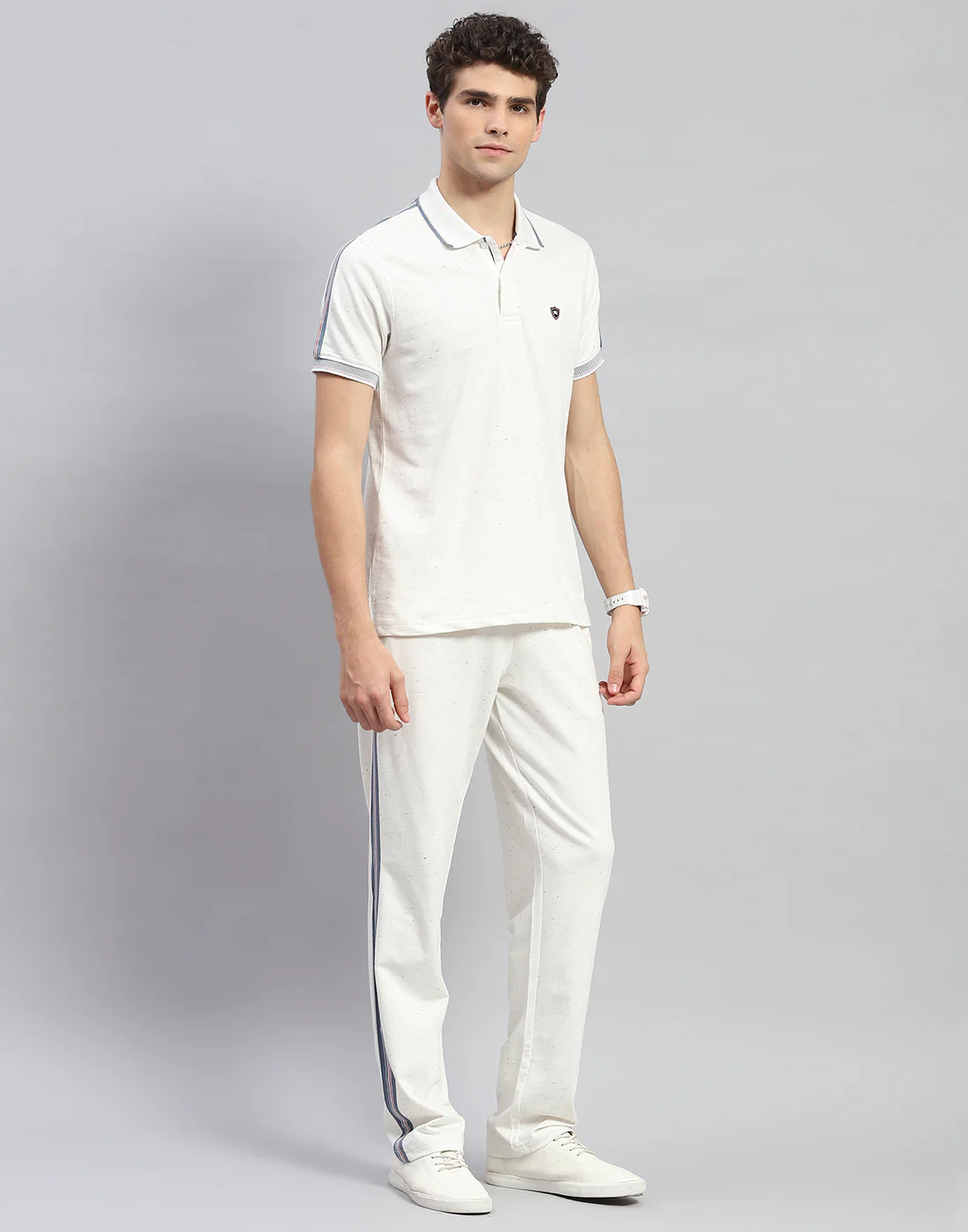 Men Off White Solid Half Sleeve Lower Set - Image 4