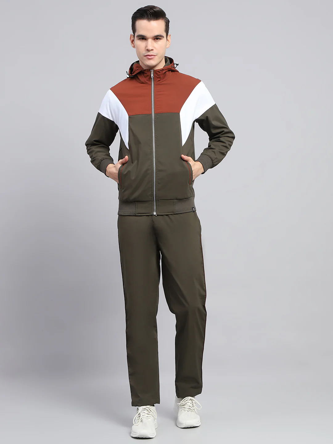 Men Olive Solid Hooded Full Sleeve Winter Tracksuit