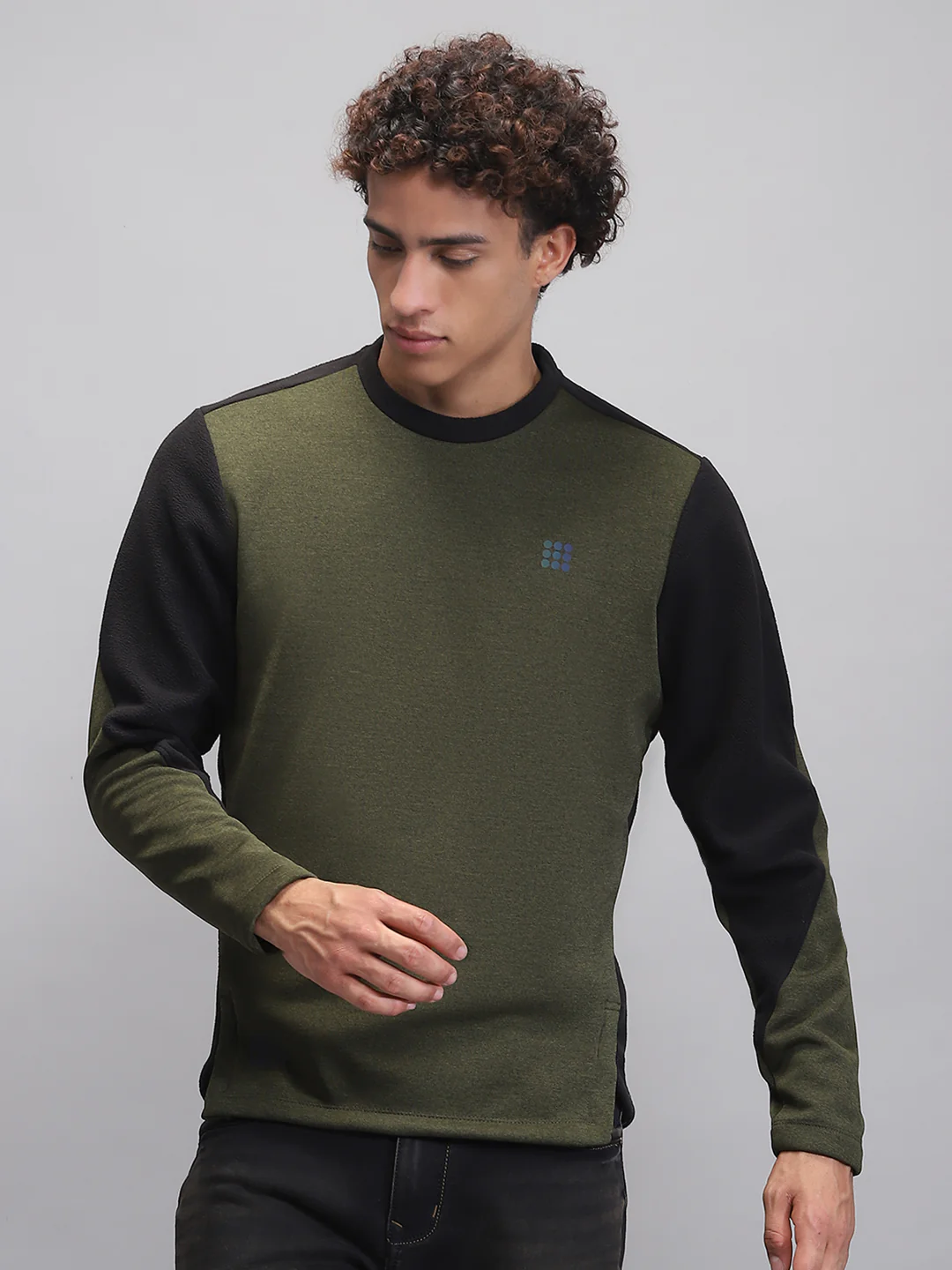 Rock.it Men Olive Solid Round Neck Full Sleeve Sweatshirt