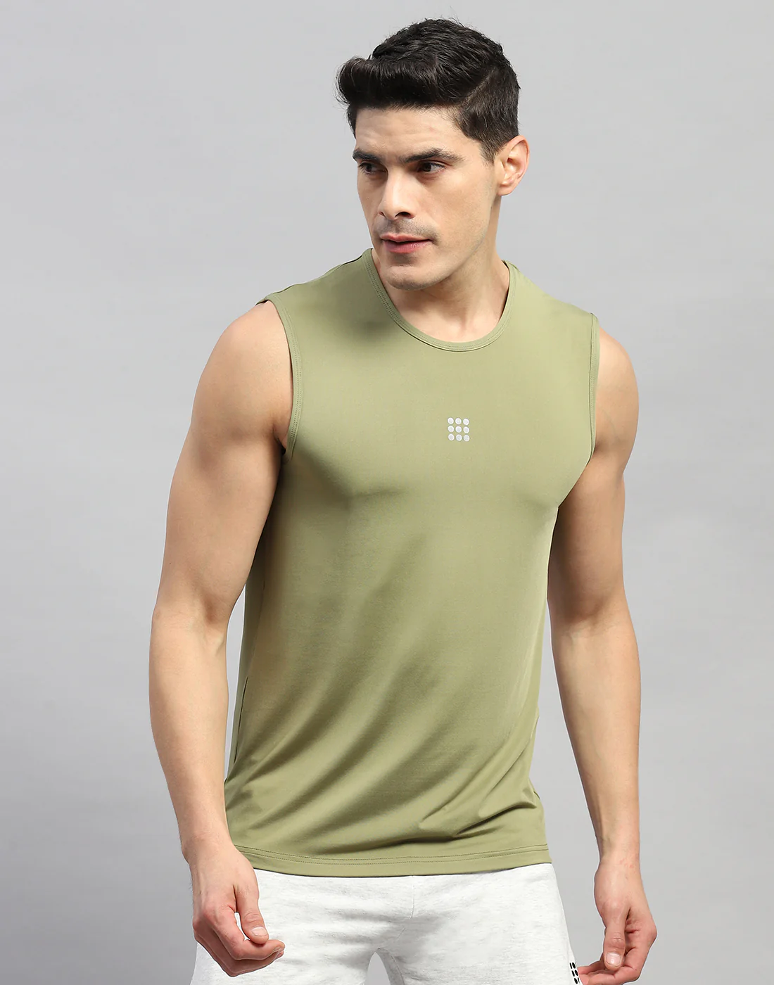 Rock.it Men Olive Solid Round Neck Sleeveless T-Shirt - Image 2