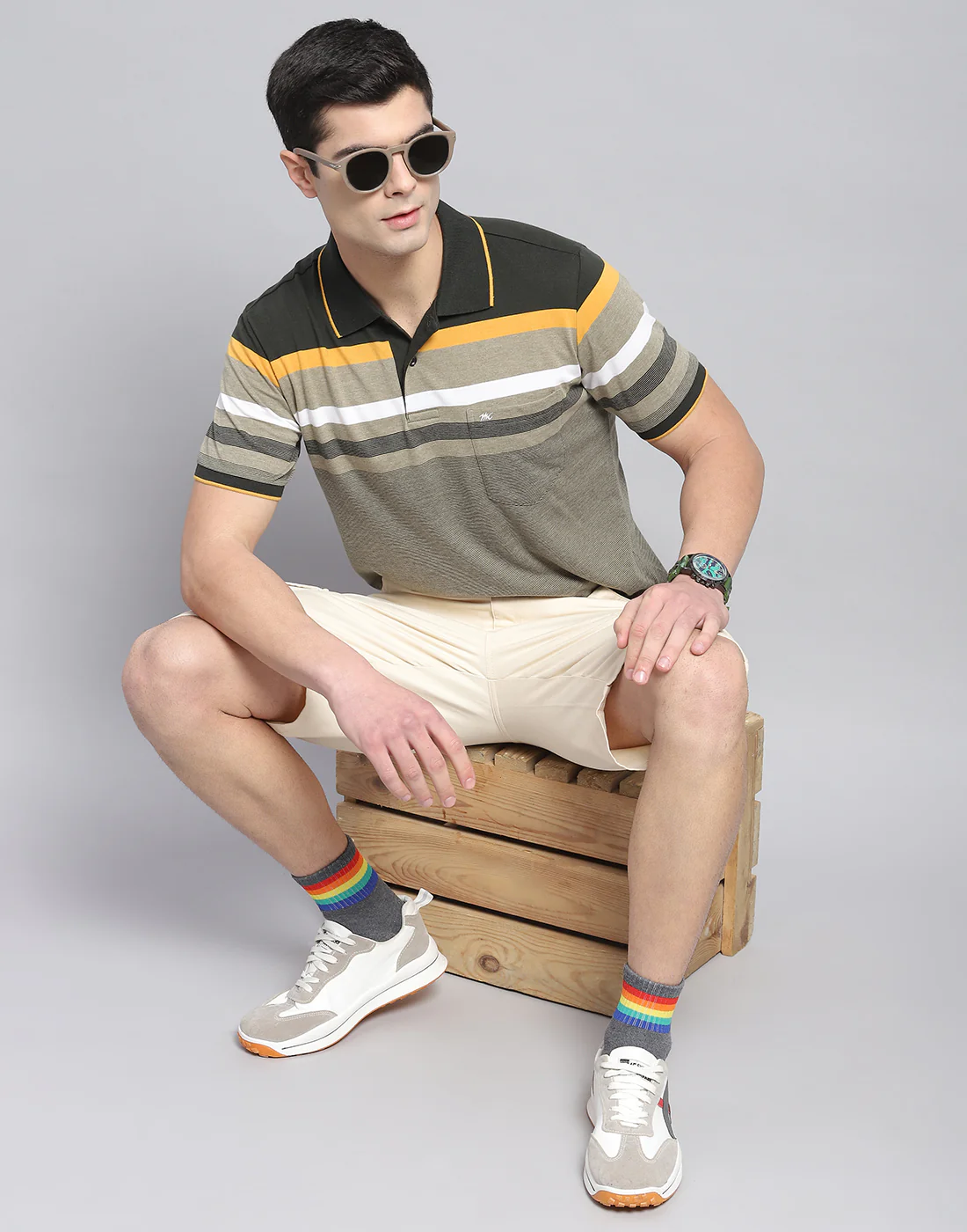Men Olive Stripe Collar Half Sleeve T-Shirt