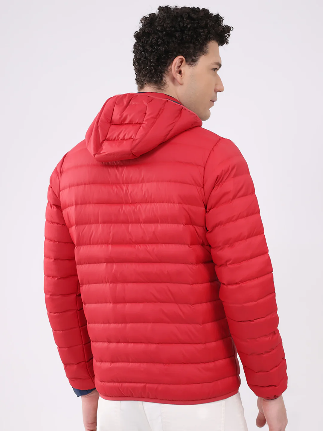 Men Red Solid Hooded Full Sleeve Jacket - Image 5