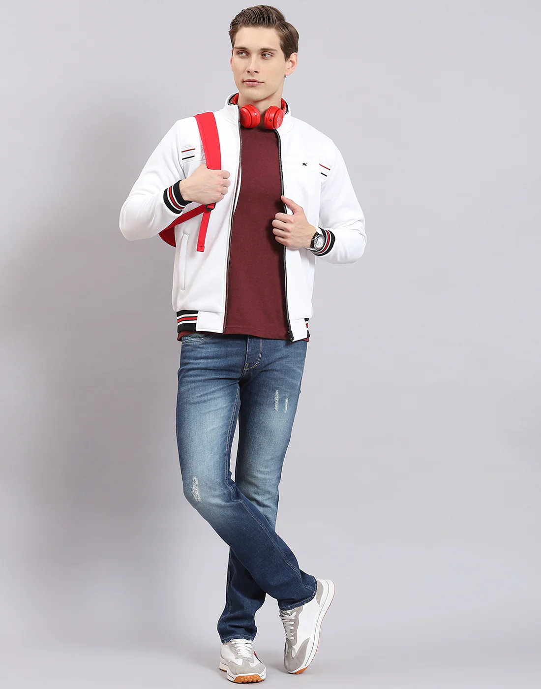 Men White Solid Collar Full Sleeve Sweatshirt