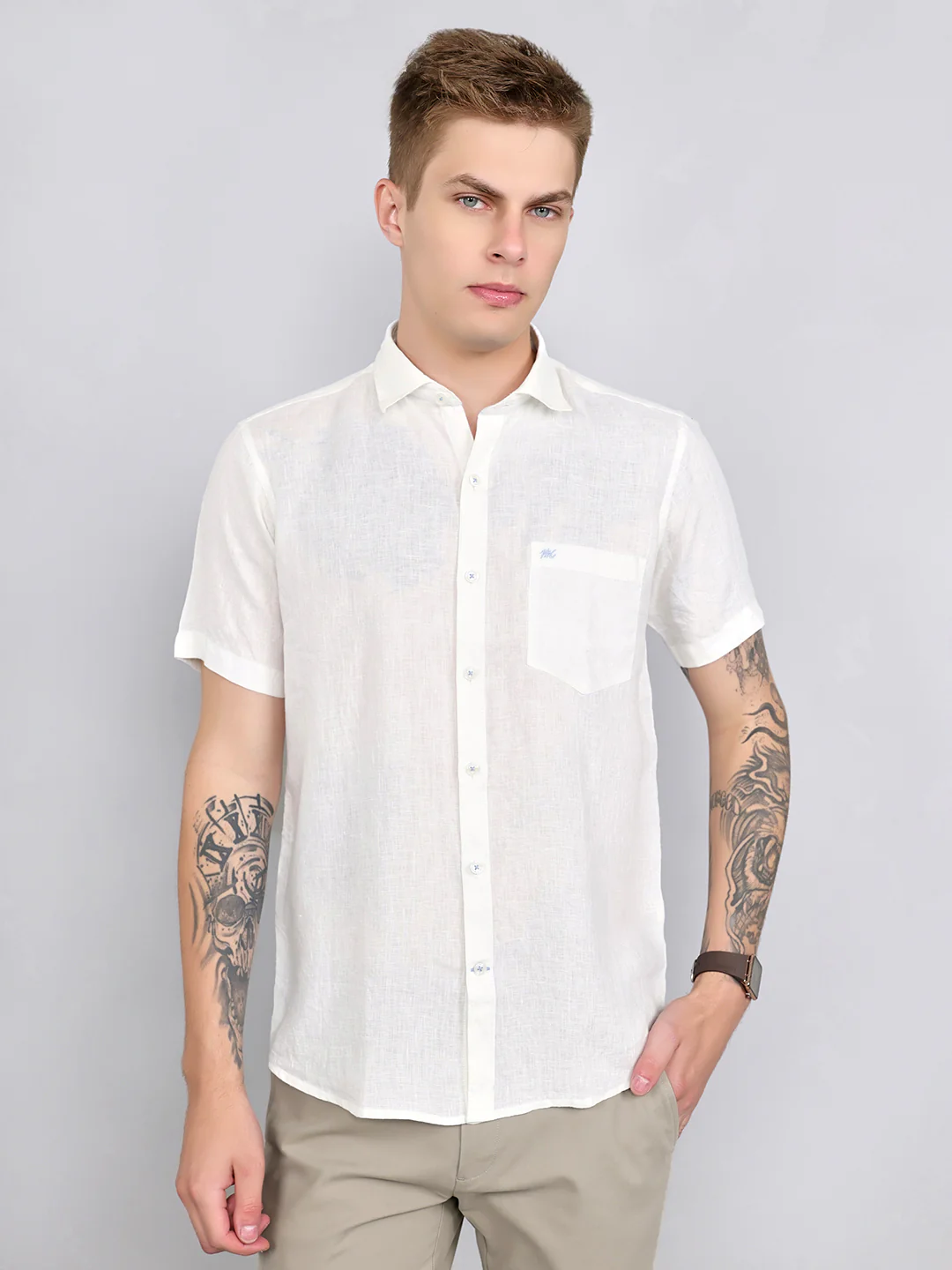 Men White Solid Collar Half Sleeve Shirt