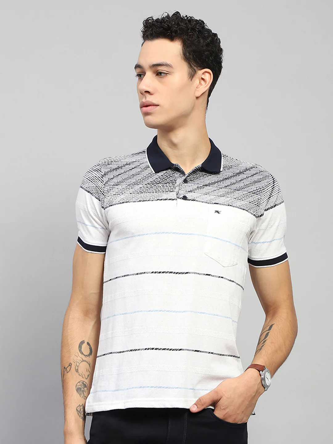Men White Stripe Collar Half Sleeve T-Shirt