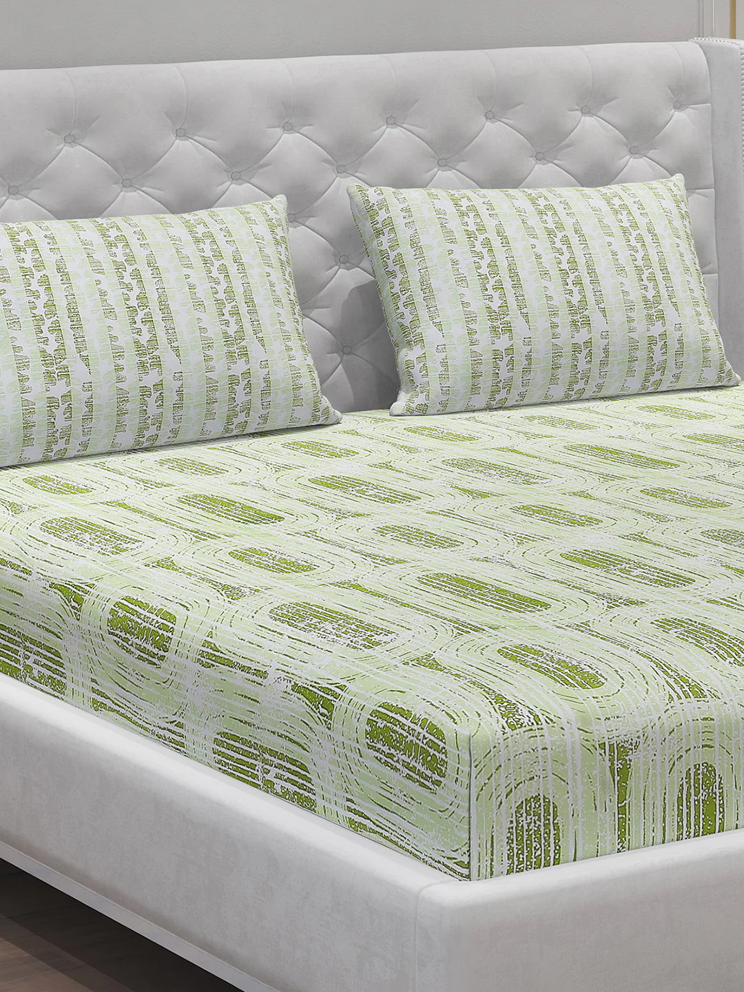 MOCA by Monte Carlo 104 TC Cotton Double Bedsheet with 2 Pillow Covers