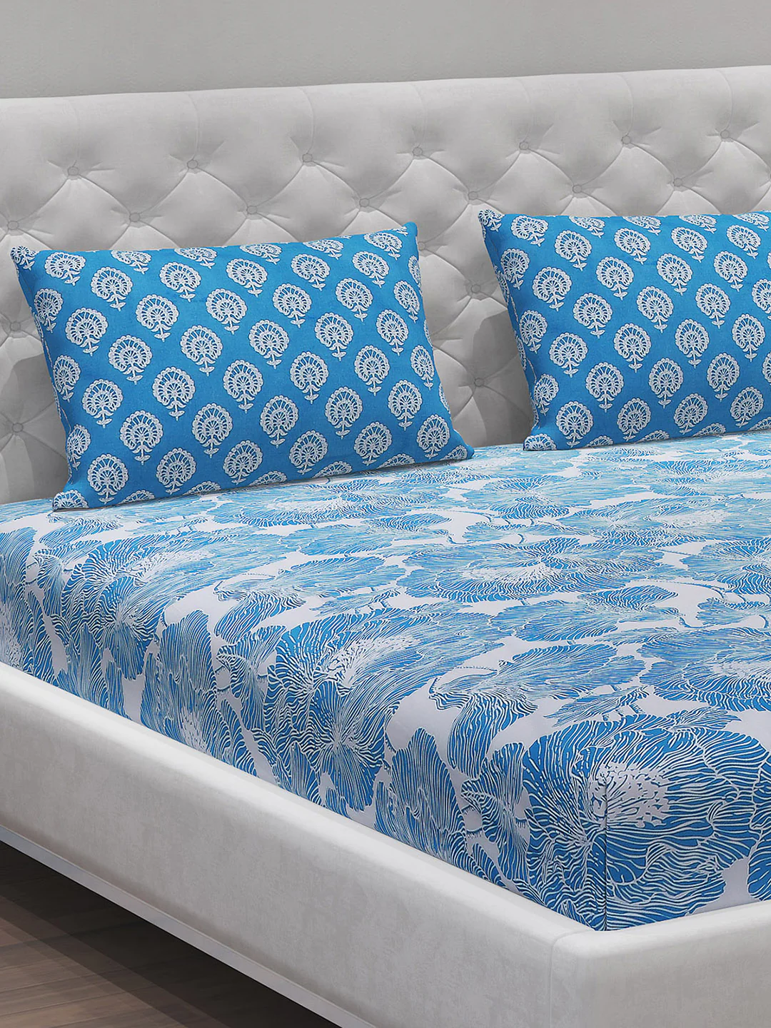 MOCA by Monte Carlo 144 TC Cotton King Bedsheet with 2 Pillow Covers - Image 4