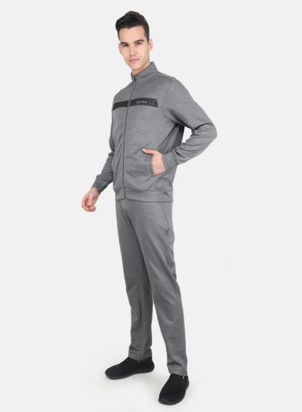 Men Grey Solid Mock Neck Full Sleeve Tracksuit - Image 2