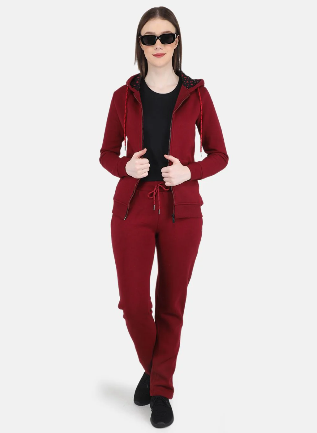 Women Maroon Solid Tracksuit - Image 4