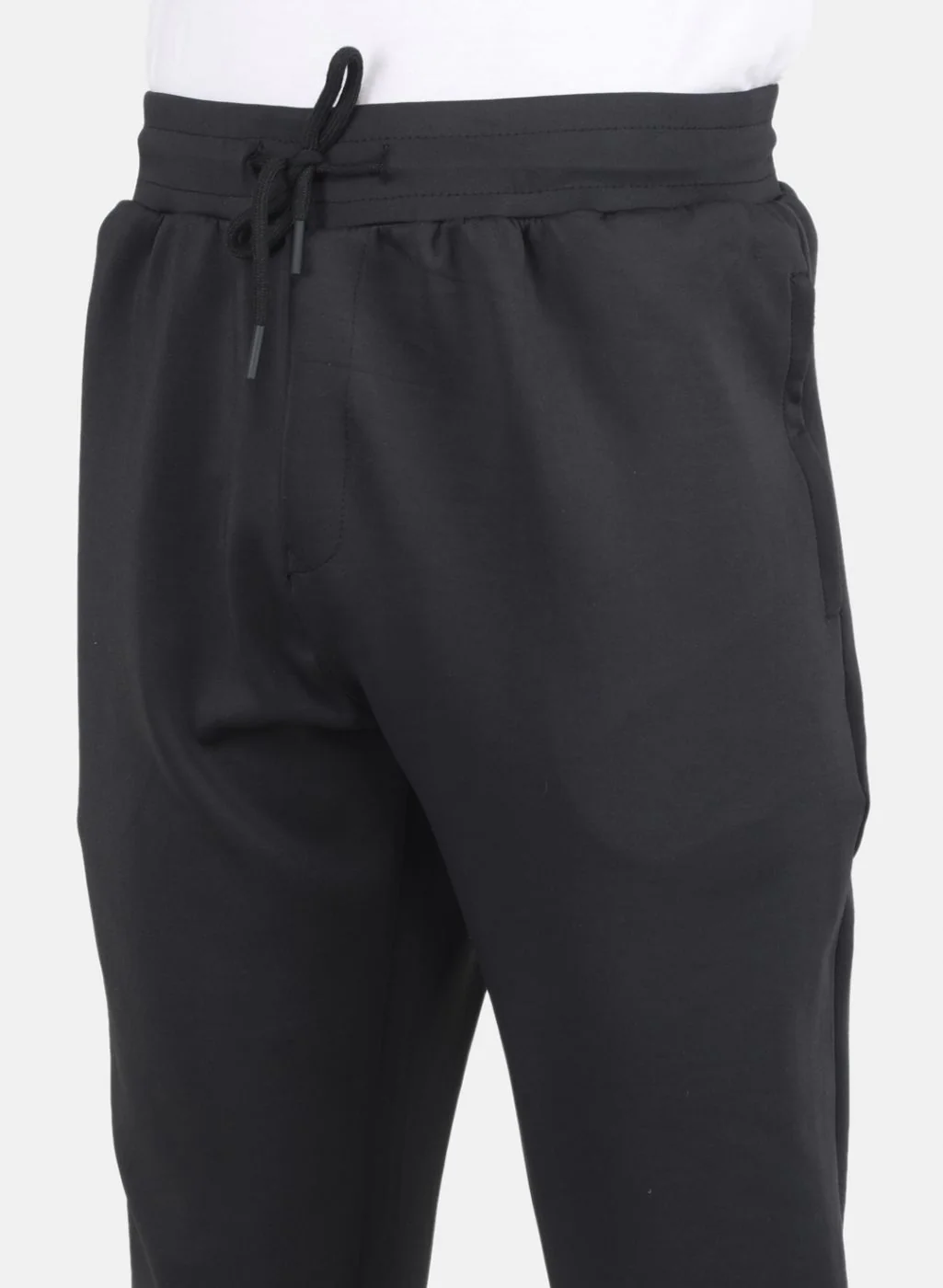 Men Black Solid Tracksuit - Image 5