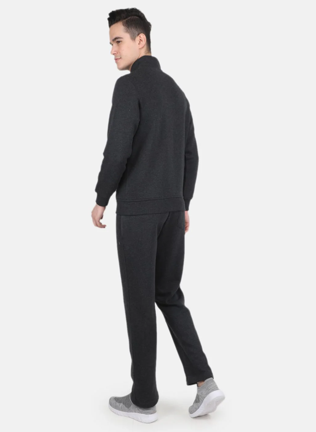 Men Black Solid Tracksuit - Image 3