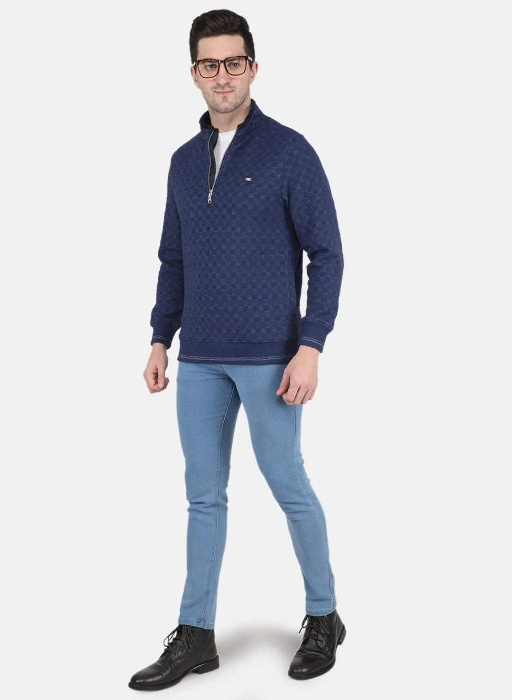 Men Blue Jaquard Sweatshirt - Image 4