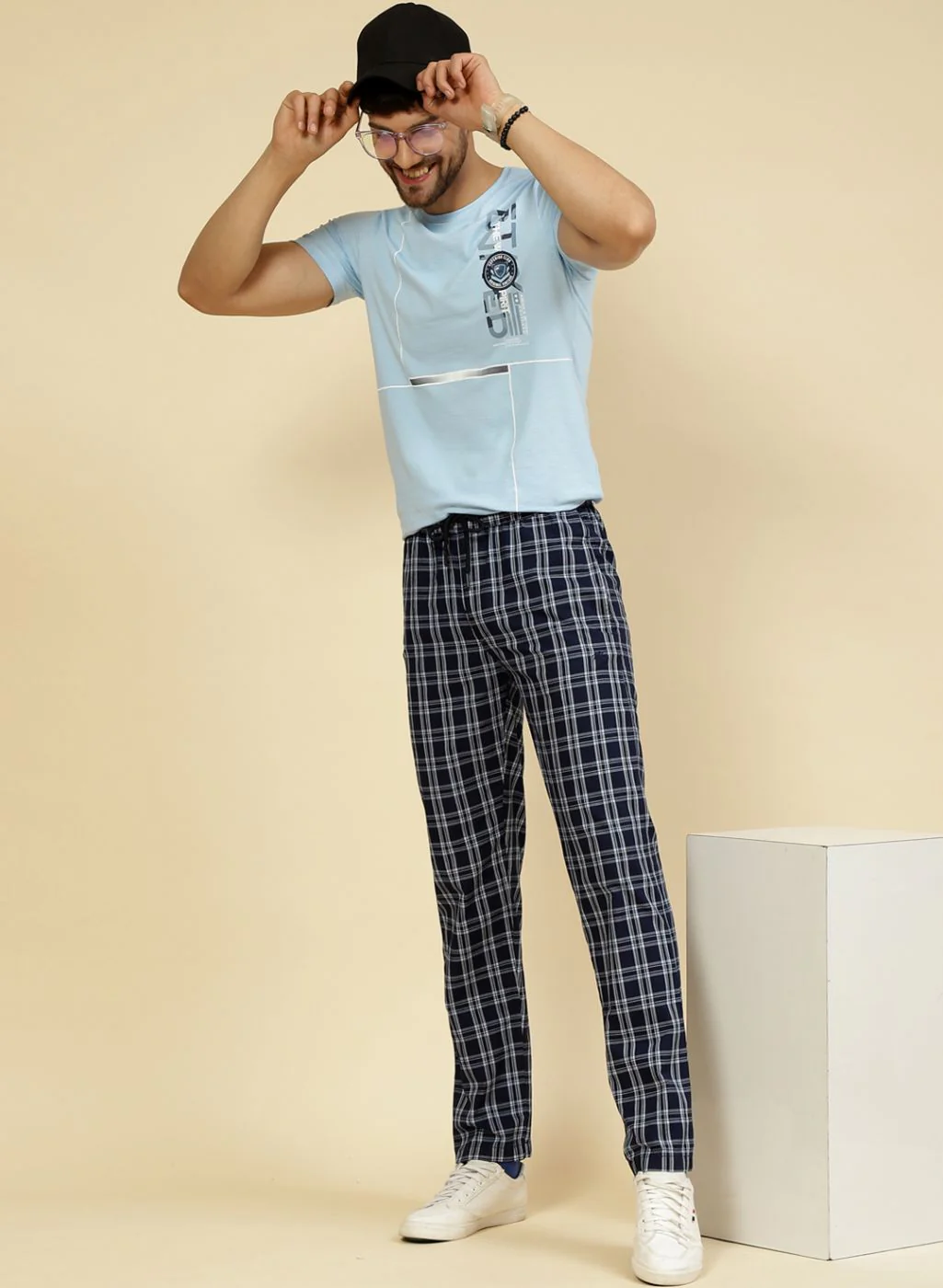 Men Blue Regular Fit Lower