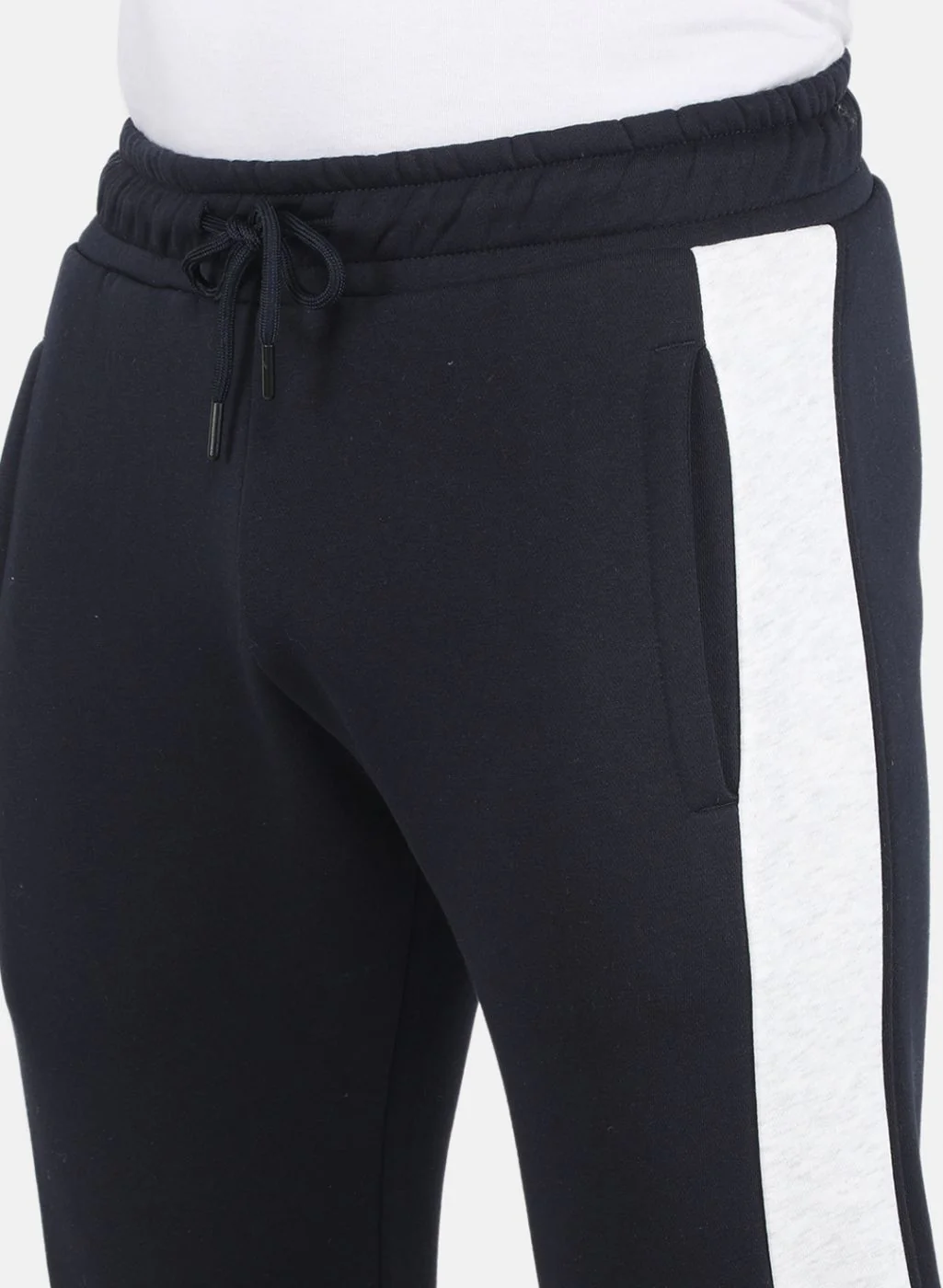 Men Blue Solid Tracksuit - Image 5