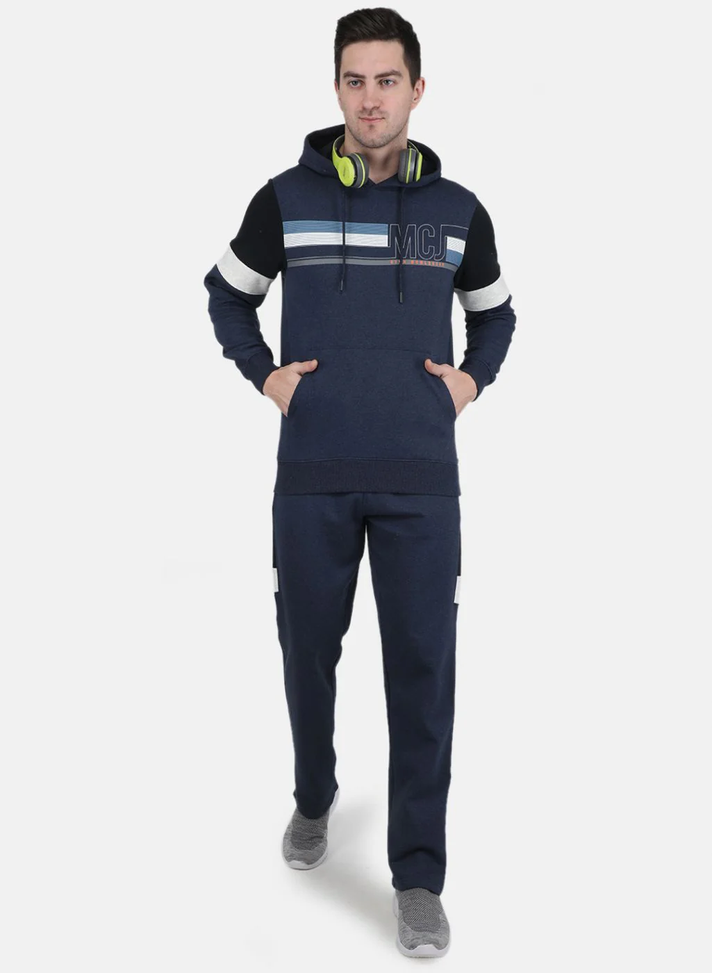 Men Blue Solid Tracksuit - Image 4