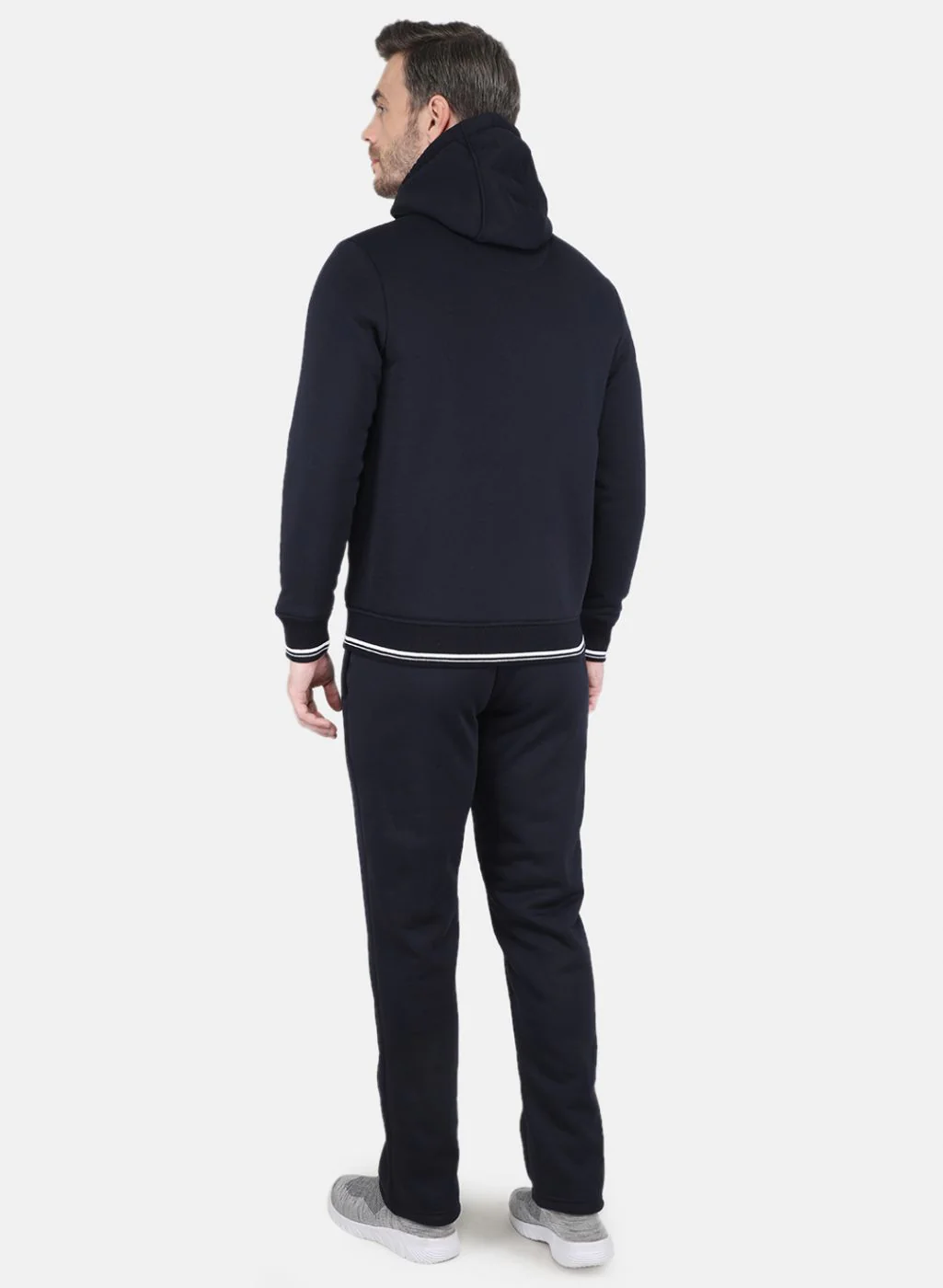 Men Grey Solid Tracksuit - Image 3